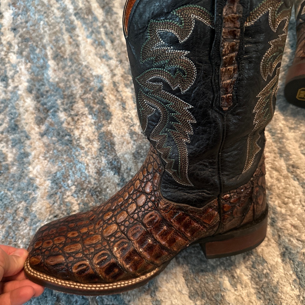 Dan Post Caiman